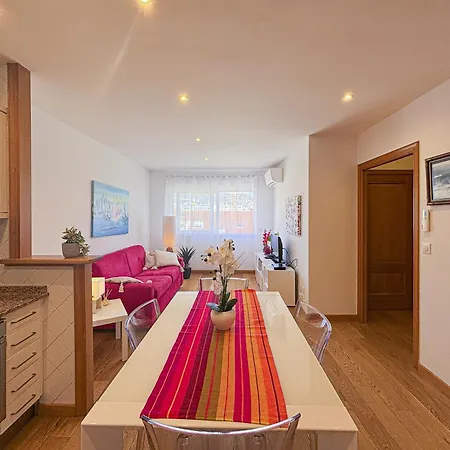 Zara - Wifi, Ac, 4 Pers Nicea