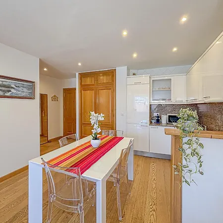 Zara - Wifi, Ac, 4 Pers Apartament