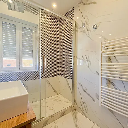 Zara - Wifi, Ac, 4 Pers Apartament Nicea