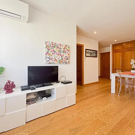 Apartament Zara - Wifi, Ac, 4 Pers