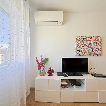 Zara - Wifi, Ac, 4 Pers * Nizza